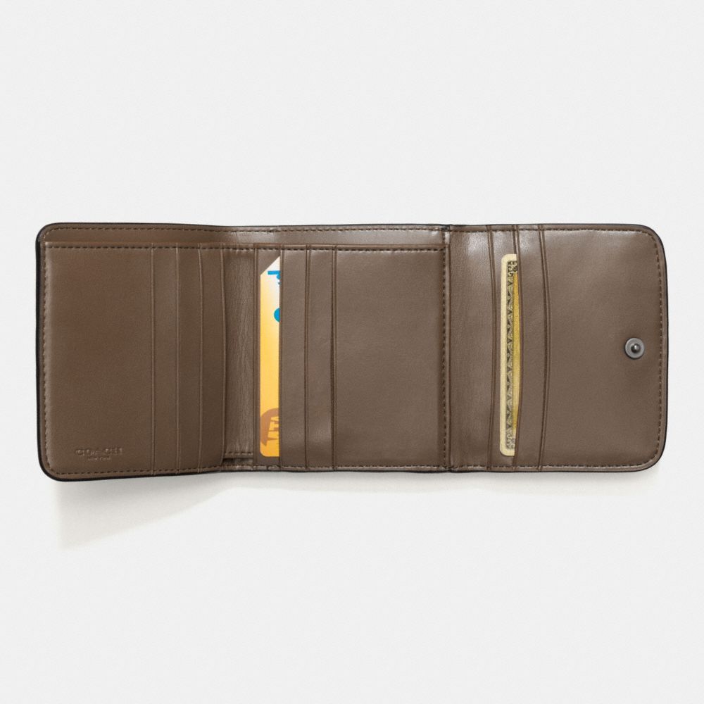 Small Wallet In Polished Pebble Leather With Ombre Rivets