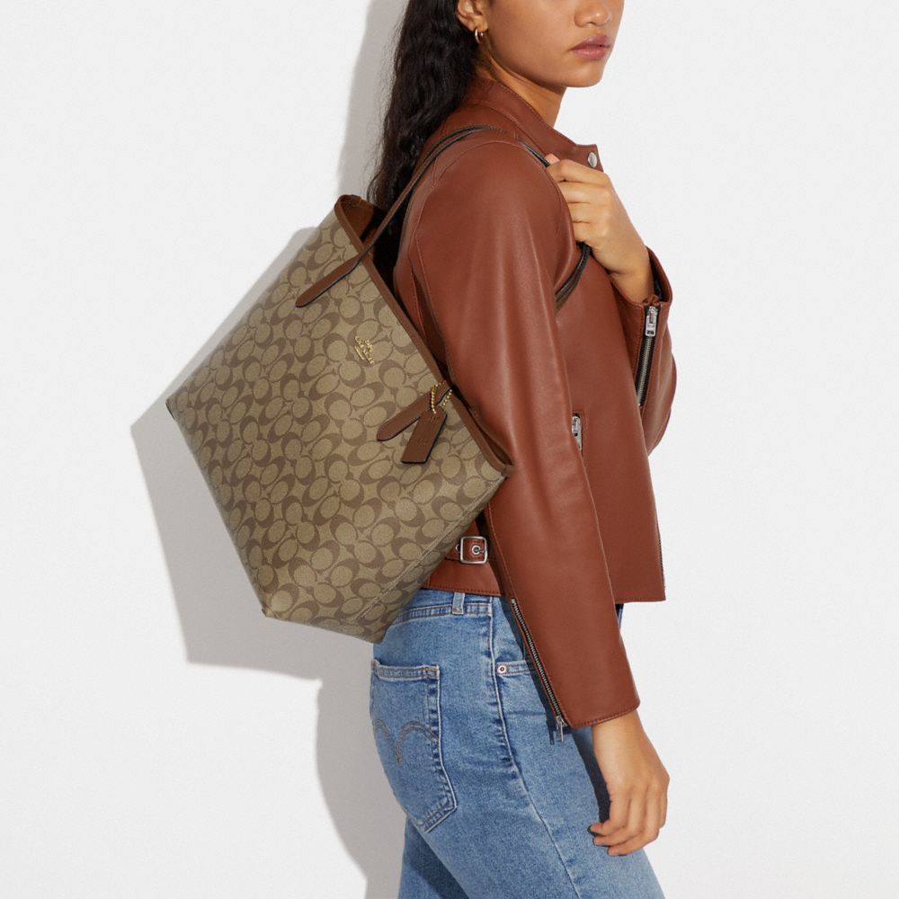 COACH®,City Tote Bag In Signature Canvas,Leather,Canvas,Tote,PVC,Logo,Gold Metal,Work,Multi Color,Detail View