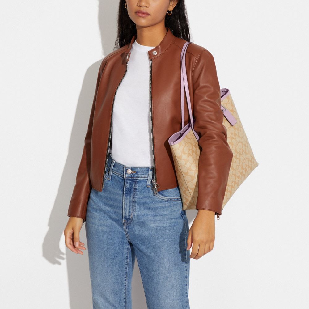 COACH®,City Tote Bag In Signature Canvas,Leather,Canvas,Tote,PVC,Logo,Gold Metal,Work,,Detail View