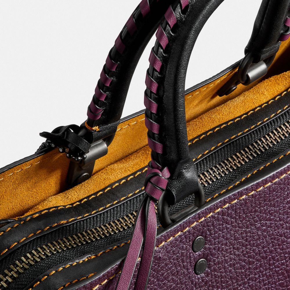 Rogue tote with online whipstitch handle