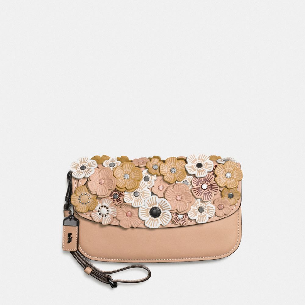 Coach tea rose store clutch