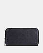 COACH®,ACCORDION WALLET IN SIGNATURE LEATHER,Signature Crossgrain Leather,Midnight,Front View