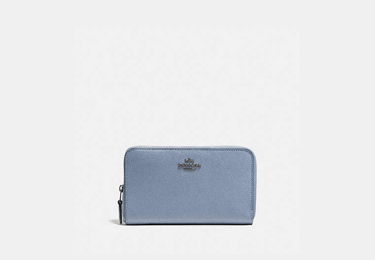 COACH®,MEDIUM ZIP AROUND WALLET,Pebble Leather,Mini,Pewter/Bluebell,Front View