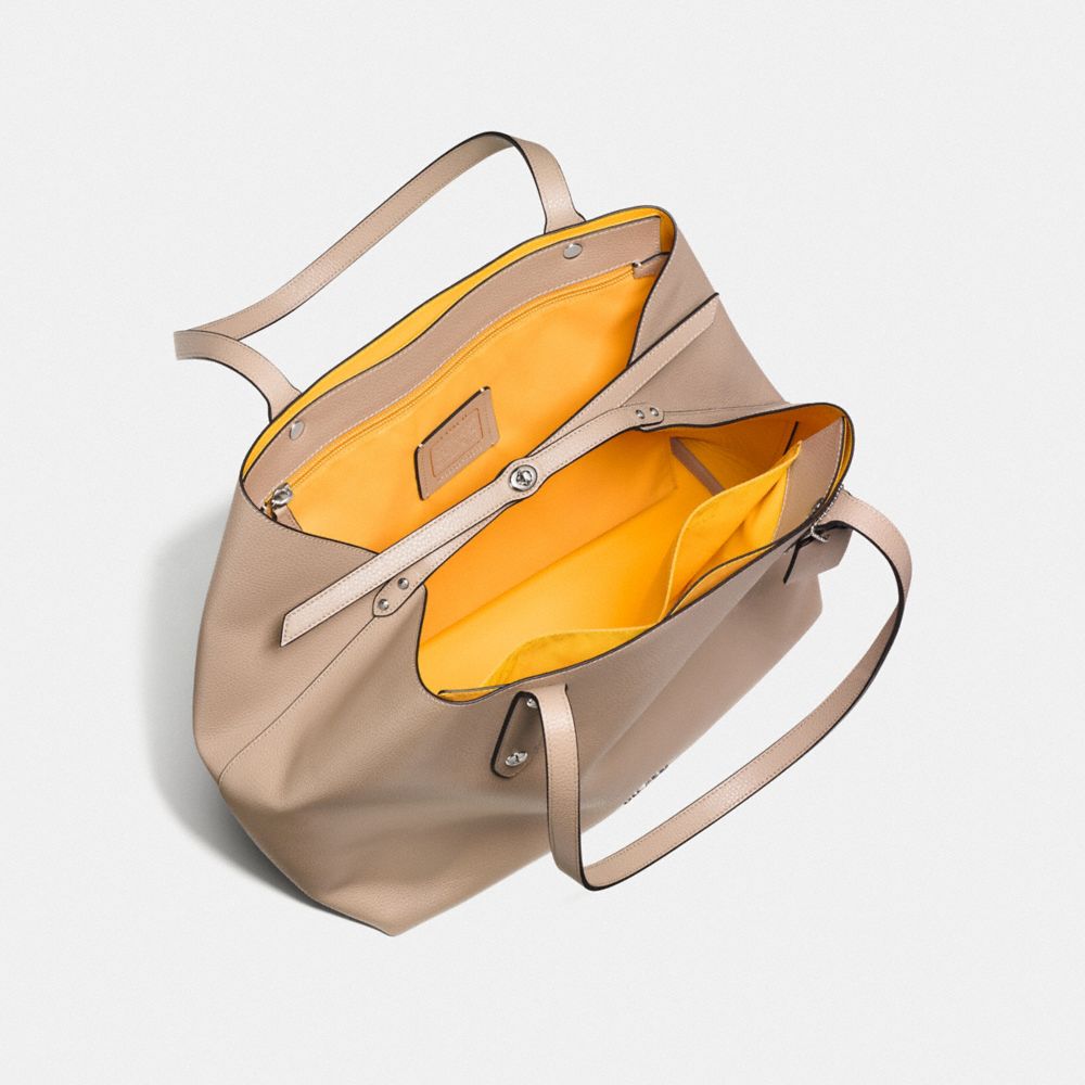 COACH®,CABAS GRAND MARCHÉ,Cuir,Argent/Pierre Jaune,Inside View,Top View