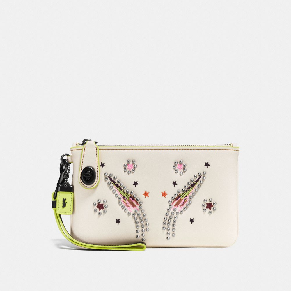 Turnlock Wristlet 21 With Rocket