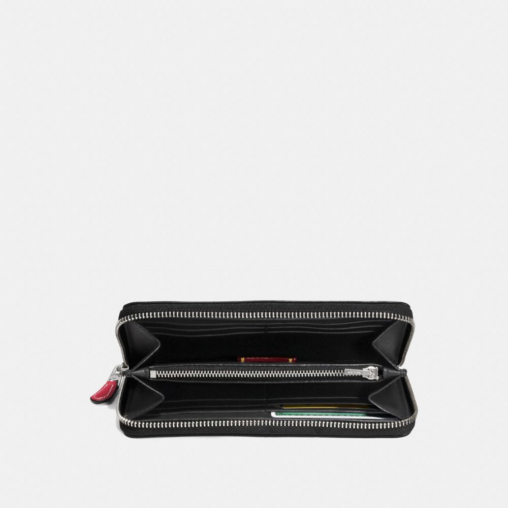 Accordion Wallet In Glovetanned Leather With Wild Car Print