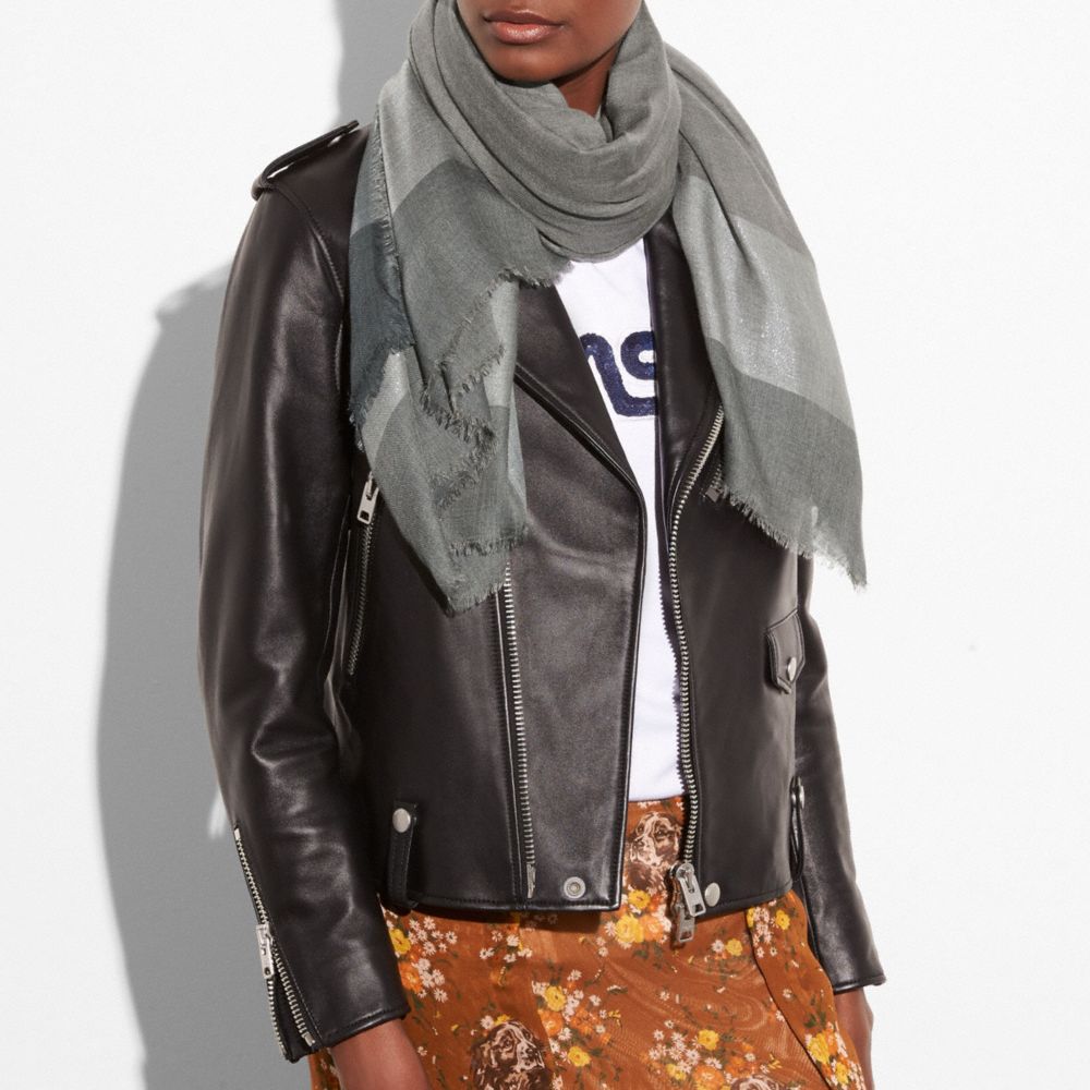 Grafito,Vista en ángulo