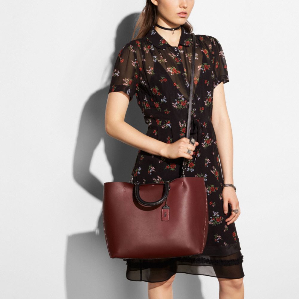 COACH®,Rogue Tote,,Detail View
