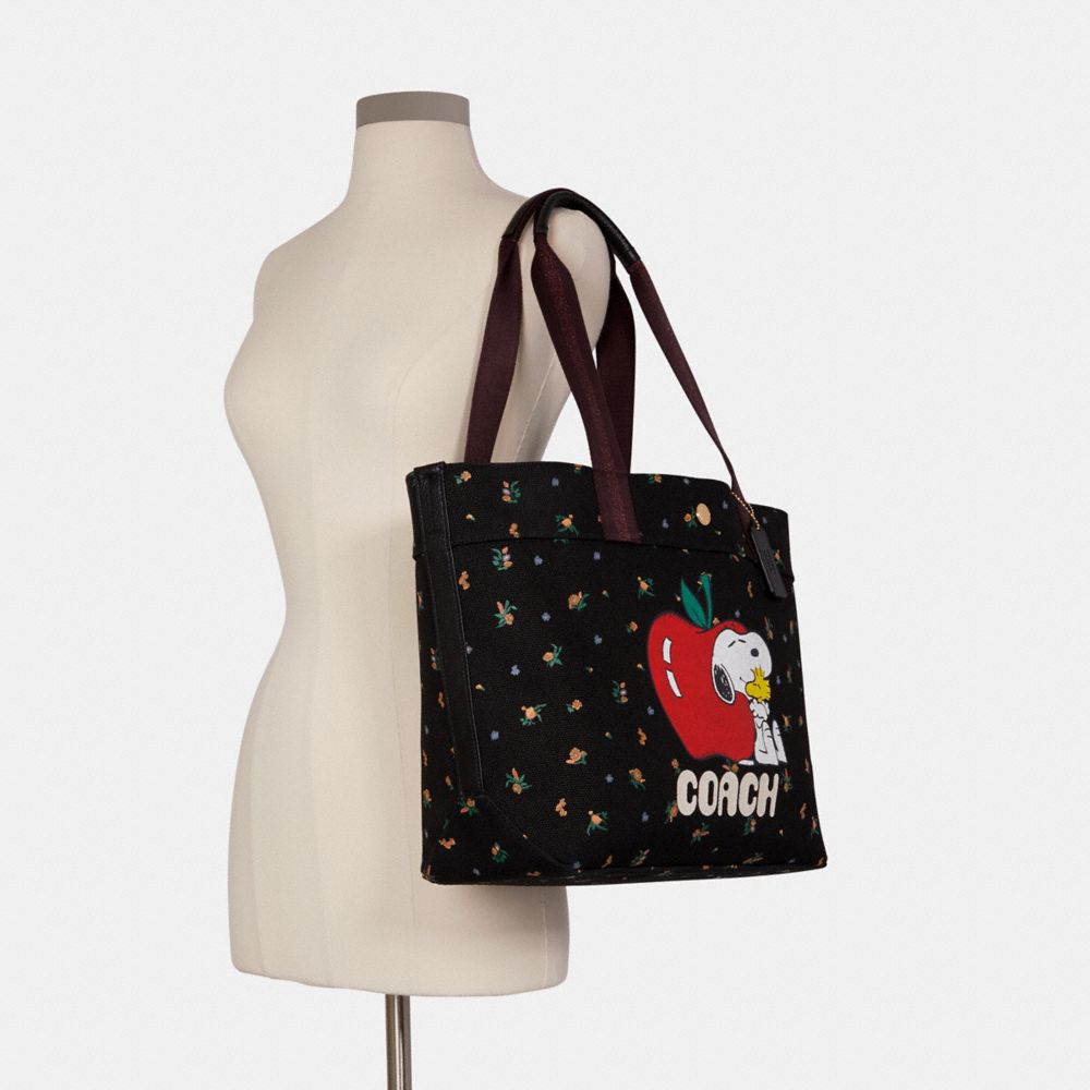 COACH® Outlet | Coach X Peanuts Tote With Snoopy