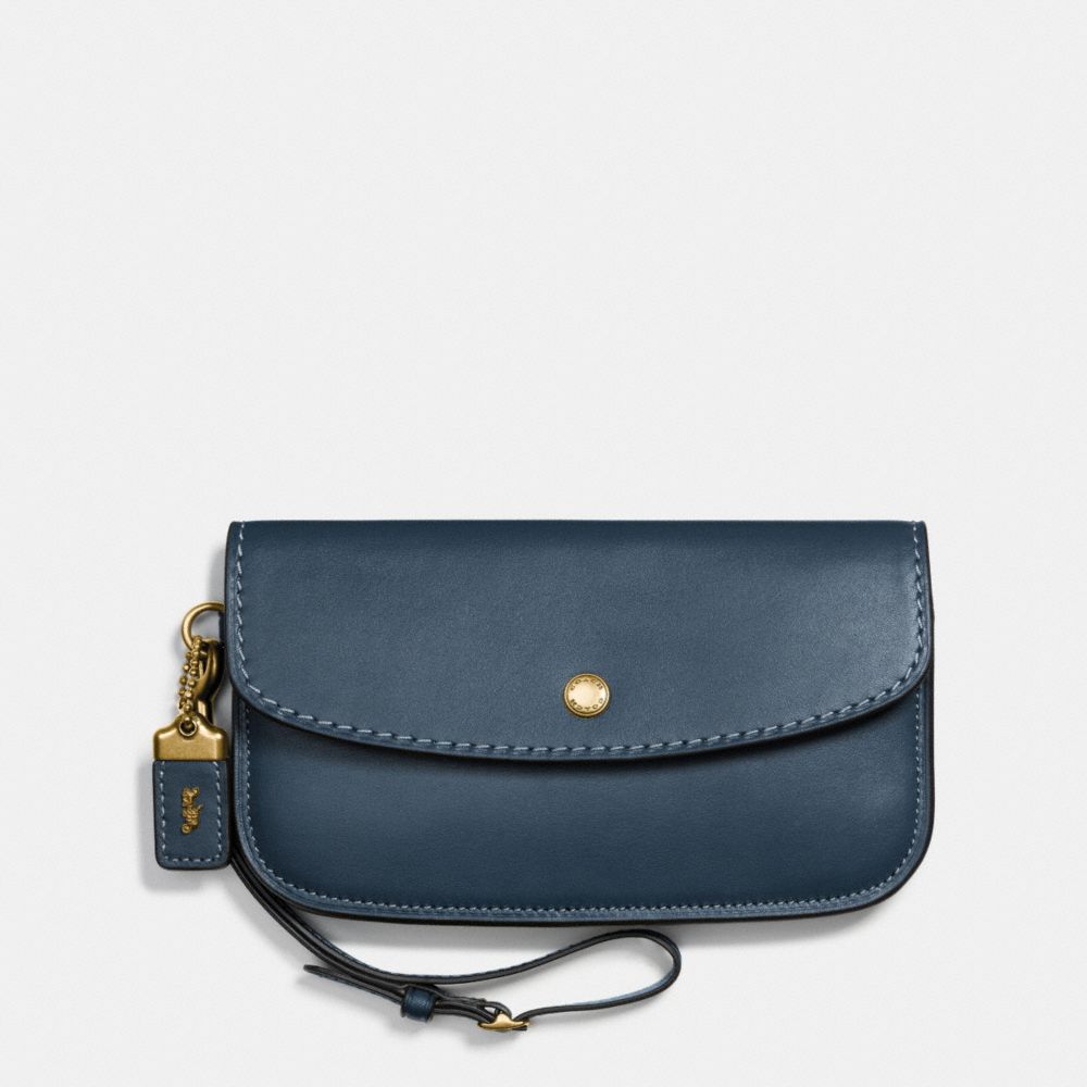 Coach store clutch wristlet