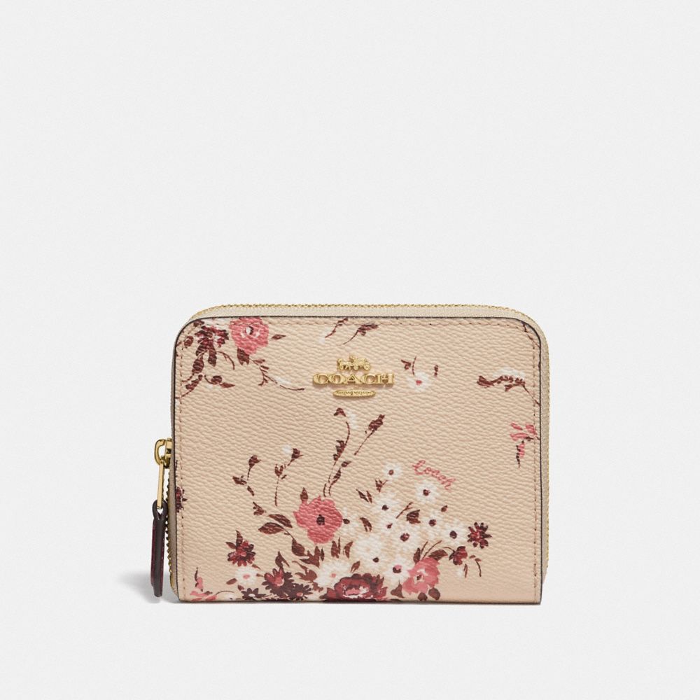 Coach wallet store with flowers