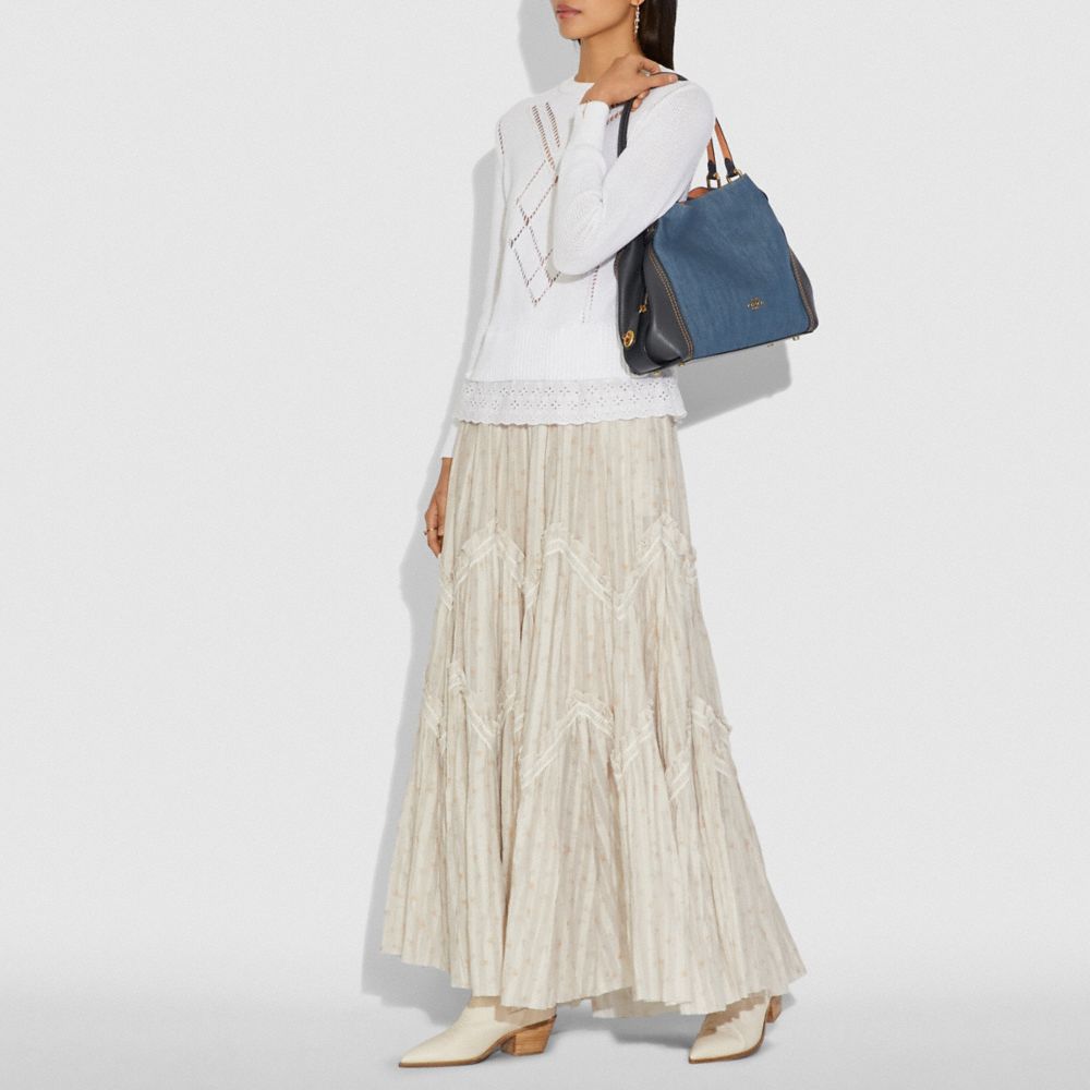 Edie Shoulder Bag 31
