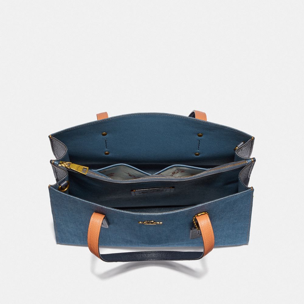Charlie Carryall