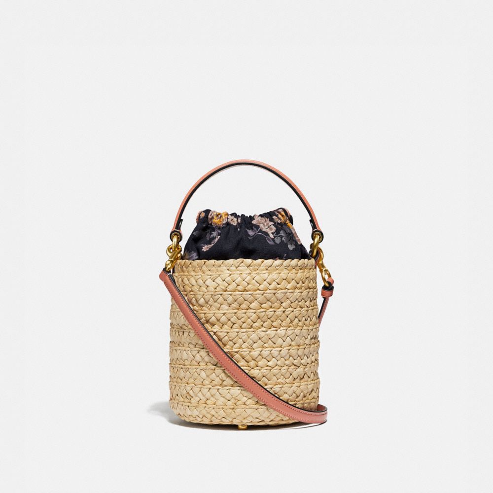 Bucket outlet bag straw