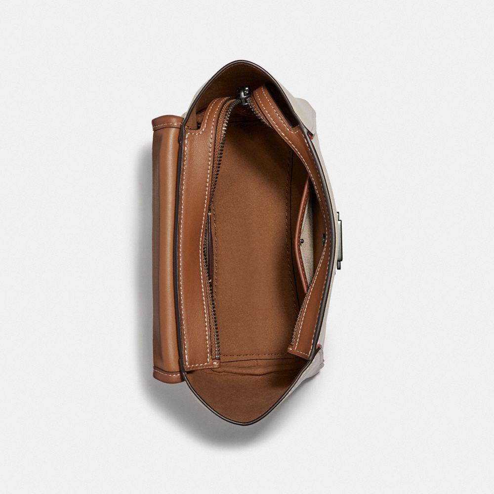 Courier Carryall 23 In Colorblock