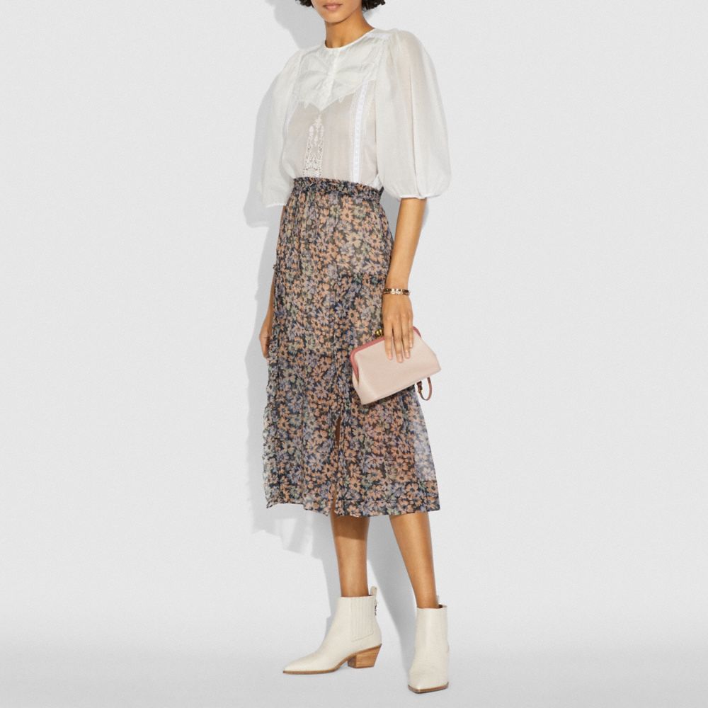 Kisslock Clutch In Colorblock
