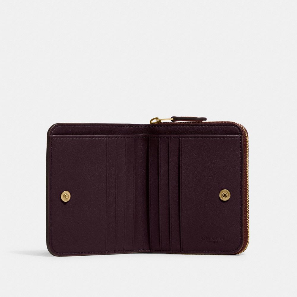COACH®,Billfold Wallet In Colorblock,,Inside View,Top View