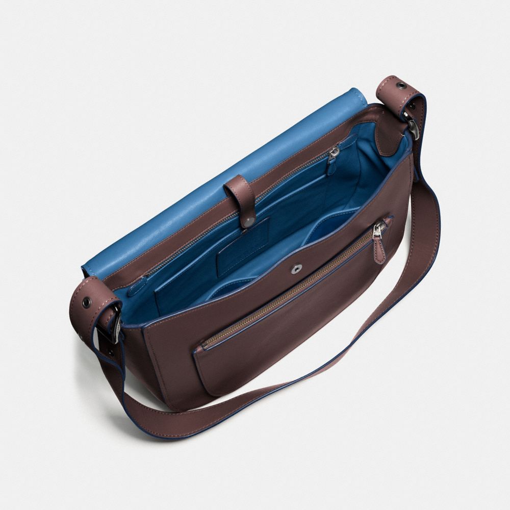 COACH®,SADDLE BAG MESSENGER 38 IN GLOVETANNED LEATHER,Leather,Dark Gunmetal/Mahogany/Denim,Angle View