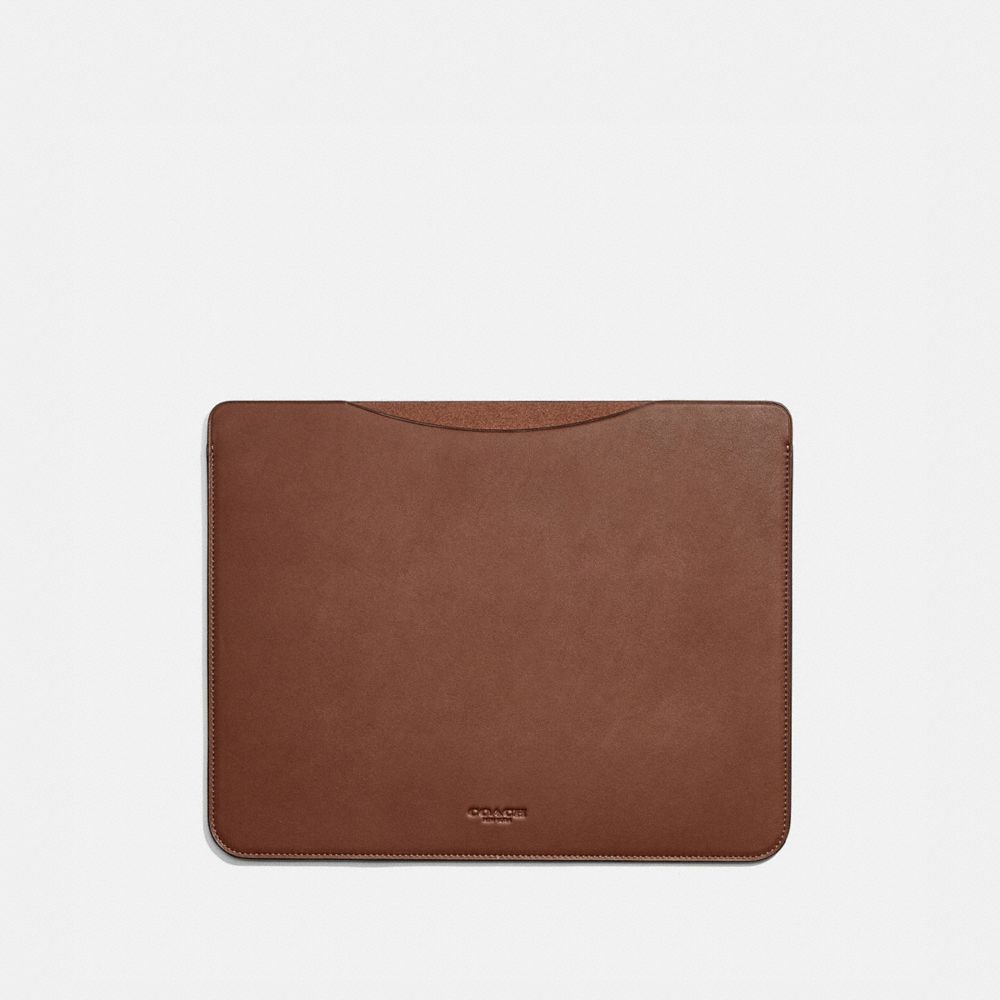 COACH®,HOUSSE POUR TABLETTE,Cuir souple,Brun foncé,Front View