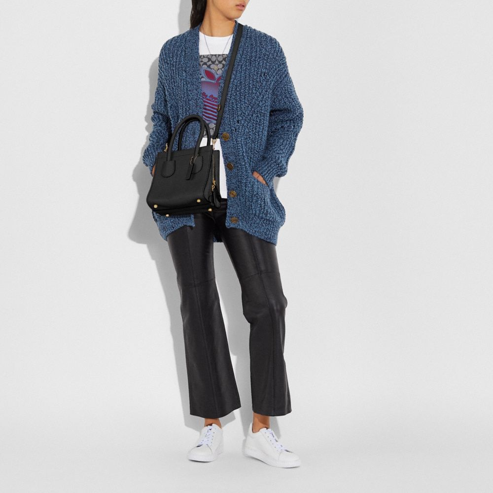 Cashin Carry Tote 22