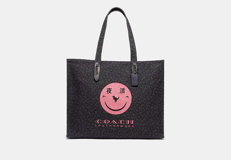 Tote 42 With Rexy By Yeti Out