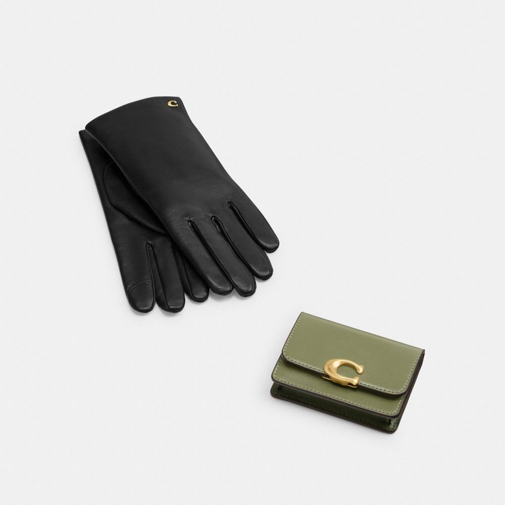 Sculpted Signature Leather Tech Gloves Bandit Card Case COACH