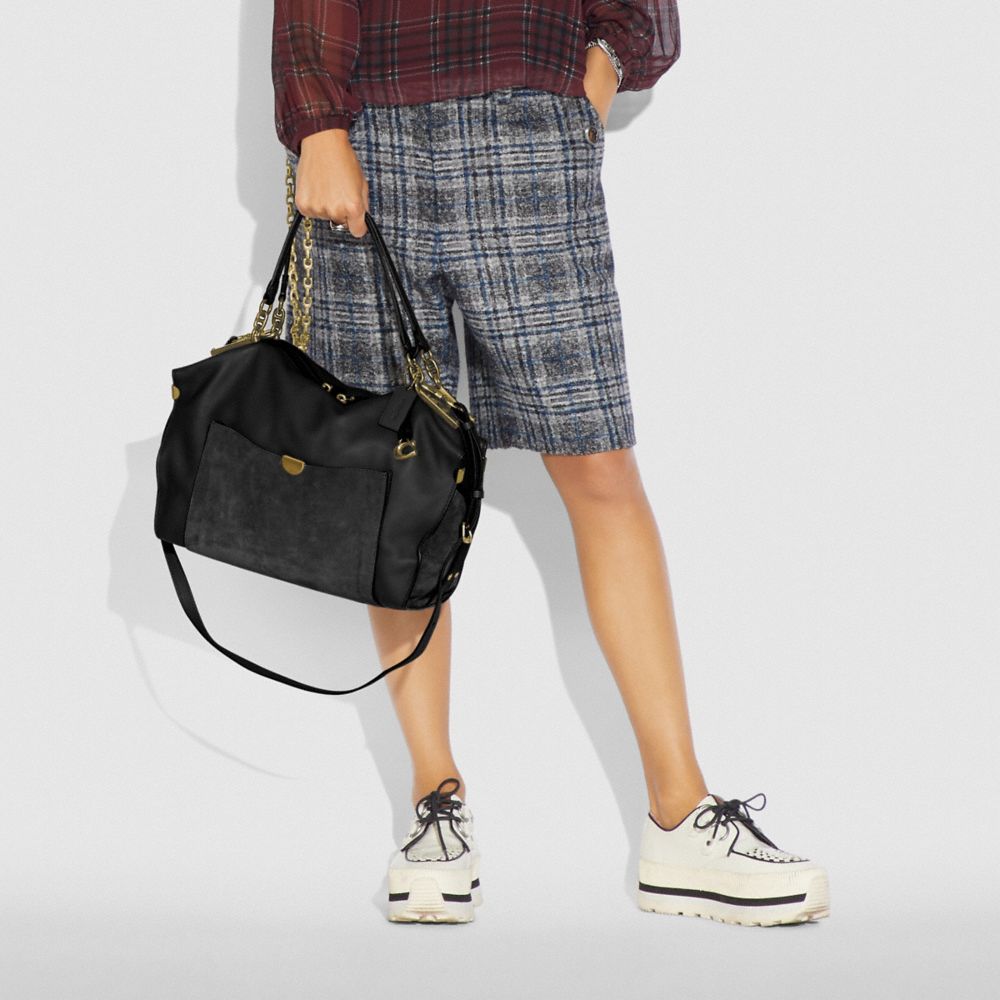 COACH®,Darla 32,Cuir,Laiton/Noir,Detail View