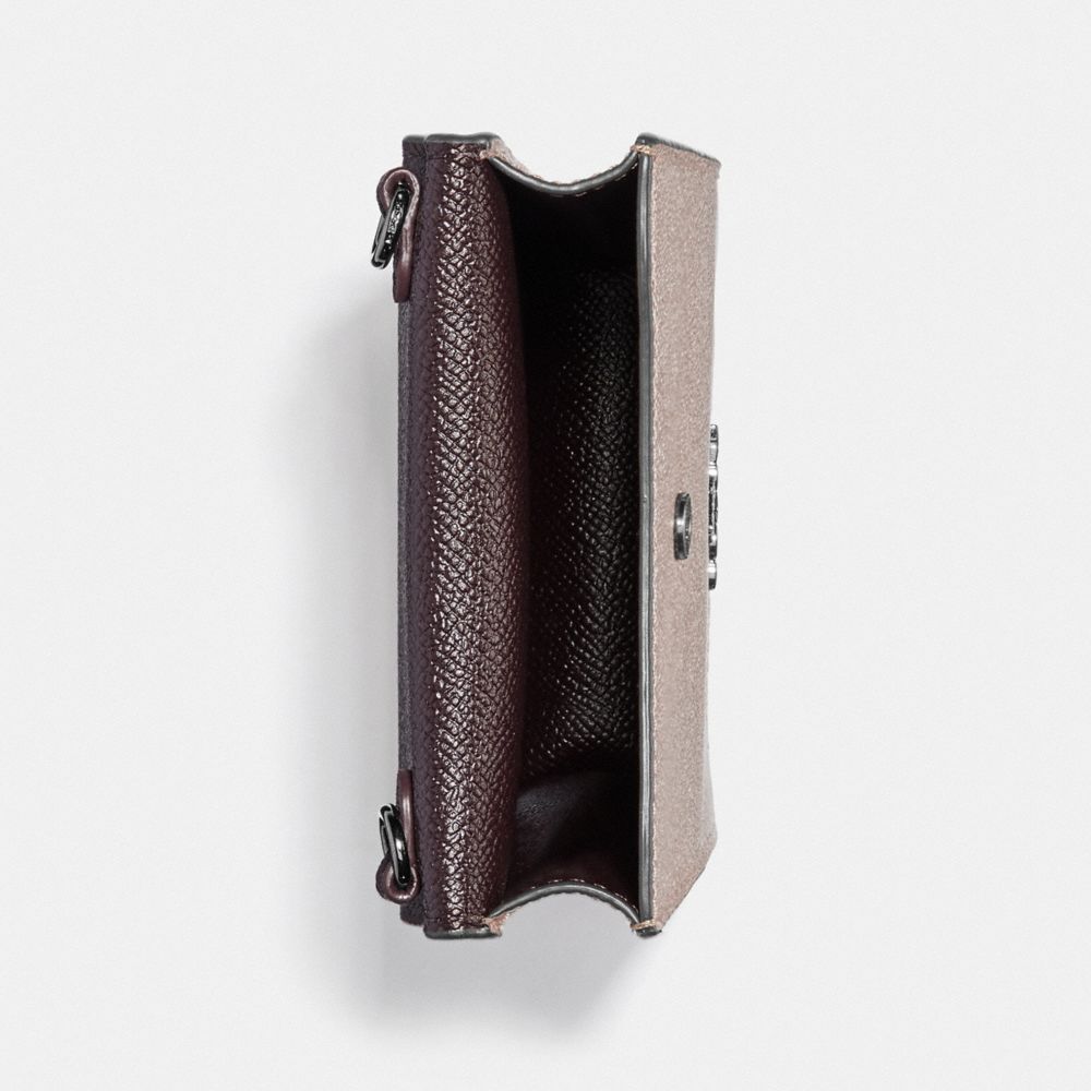 Snap Phone Crossbody