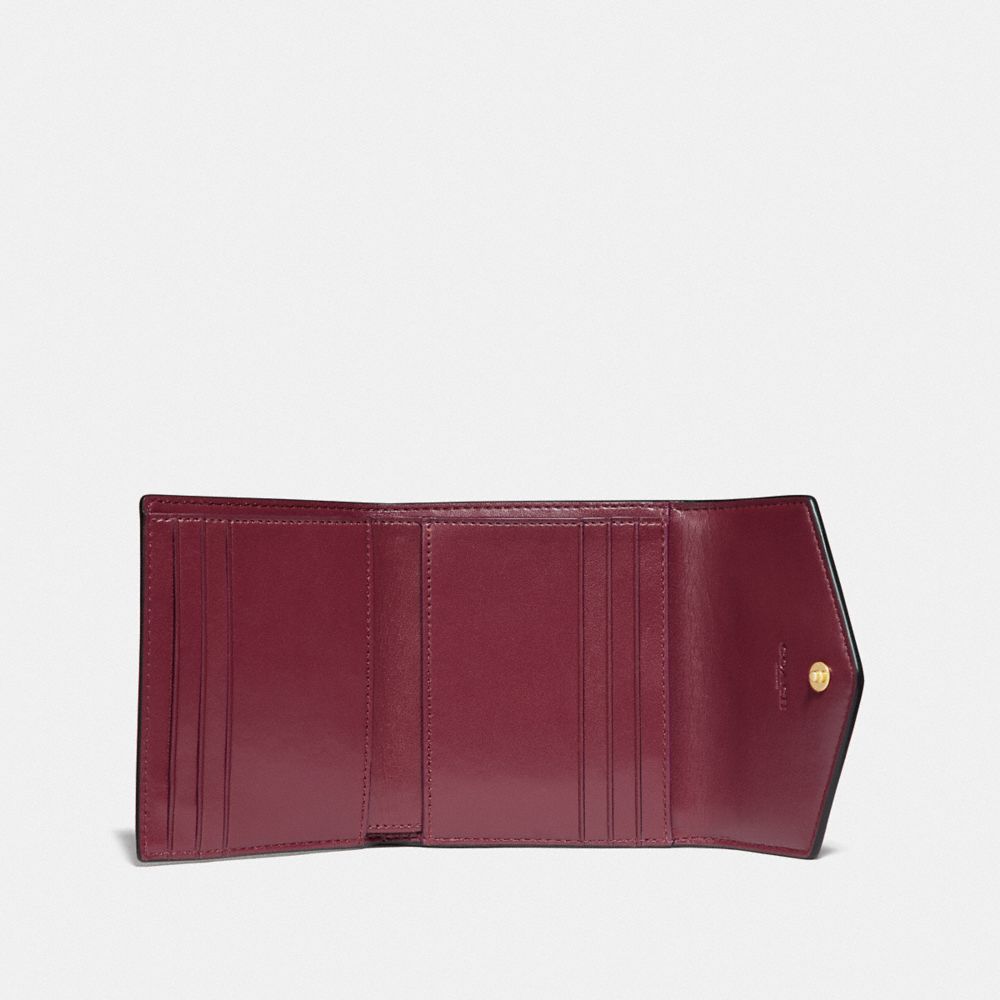 Small Wallet In Colorblock Signature Canvas COACH