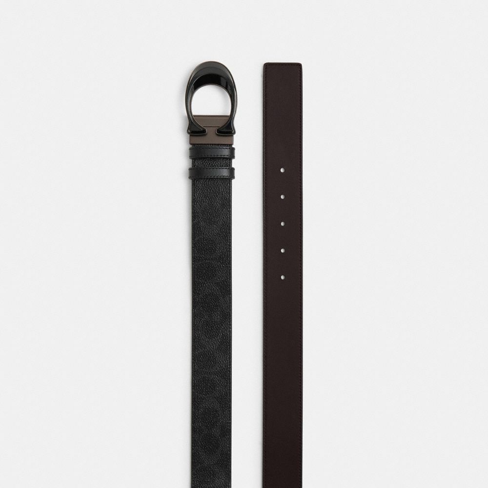 COACH®,Signature Buckle Cut-To-Size Reversible Belt, 38 Mm,Standard,Reversible,Black Metal,Casual,Black,Angle View