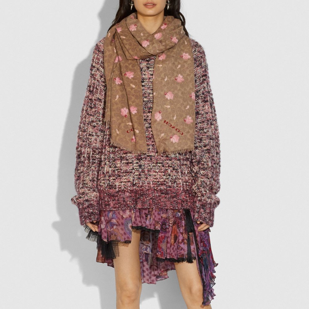 Signature Floating Leaves Print Oblong Scarf