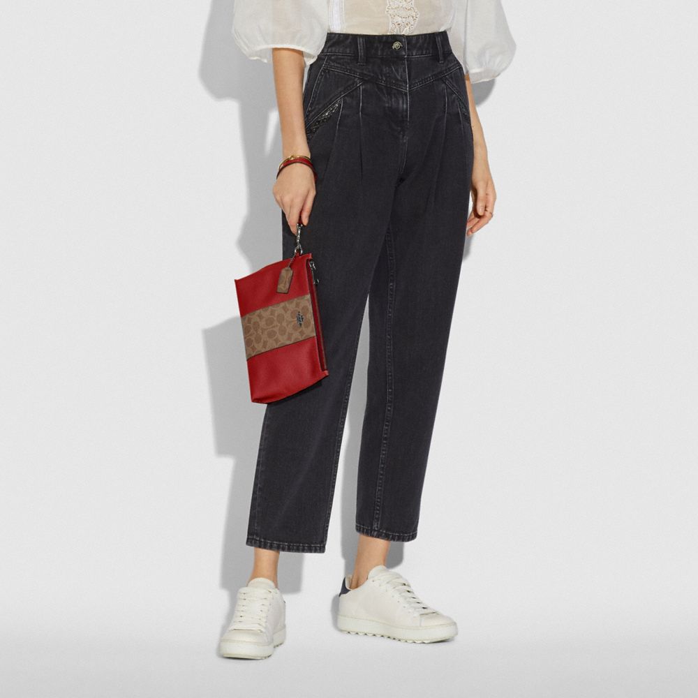 Pochette Charlie avec blocage en toile signature