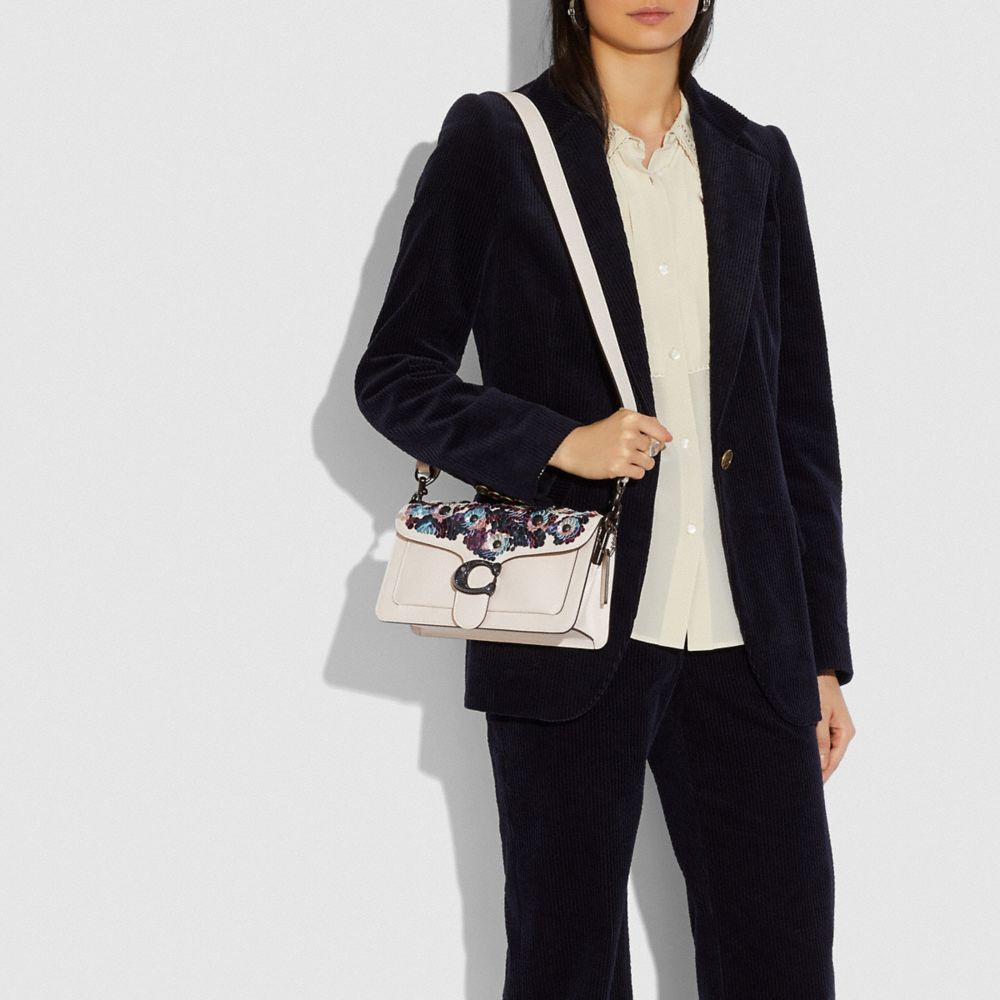 Tabby Shoulder Bag 26 With Leather Sequins
