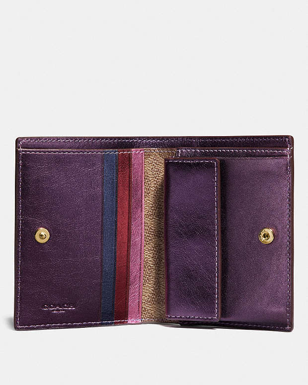 Small Snap Wallet With Colorblock Signature Canvas | COACH®
