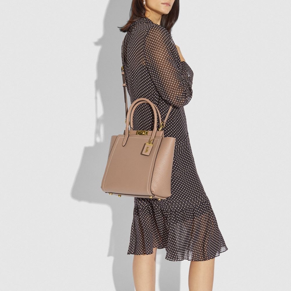 Troupe Tote