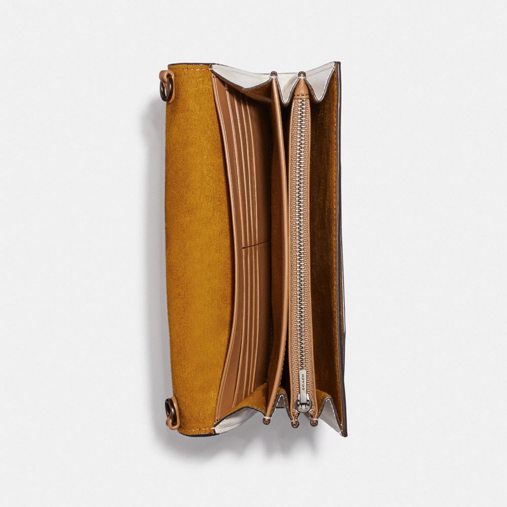 Tabby Chain Clutch With Leather Sequins