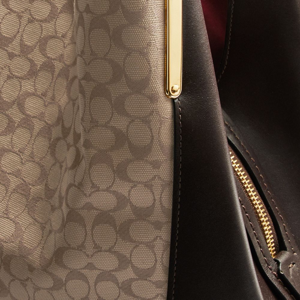 COACH Dalton 31 In Signature Jacquard