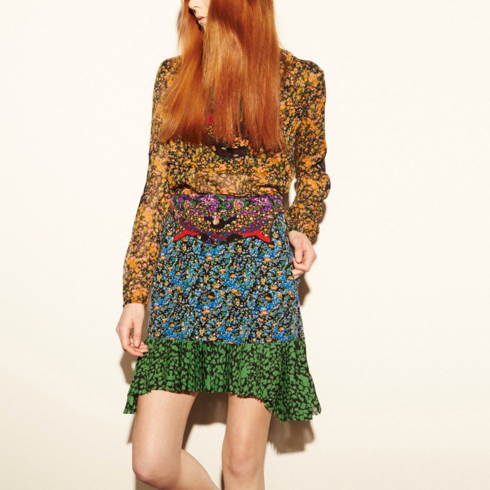 High Waisted Applique Skirt