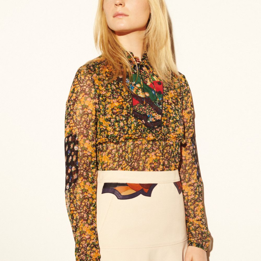 Side Opening Blouse With Applique