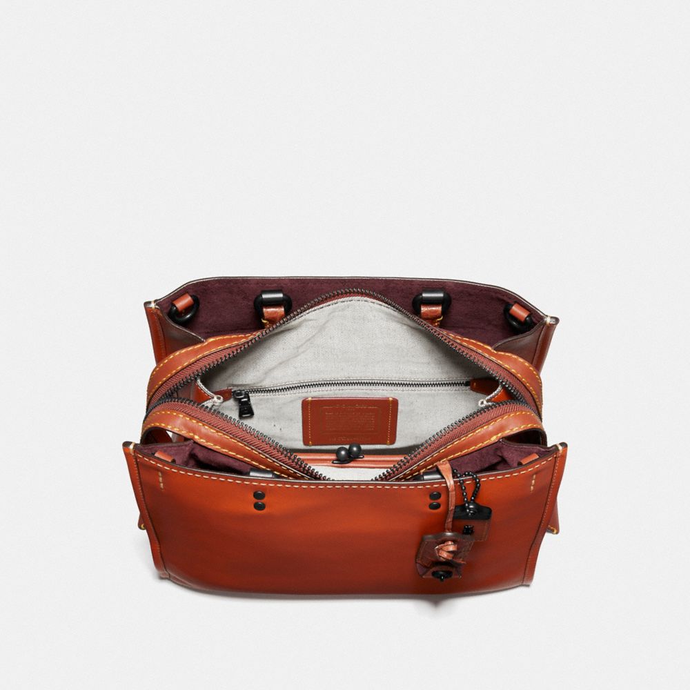 Rogue avec détail crocodile color block