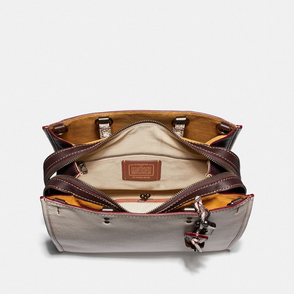 Rogue 36 en blocs de couleurs avec détails en peau de serpent