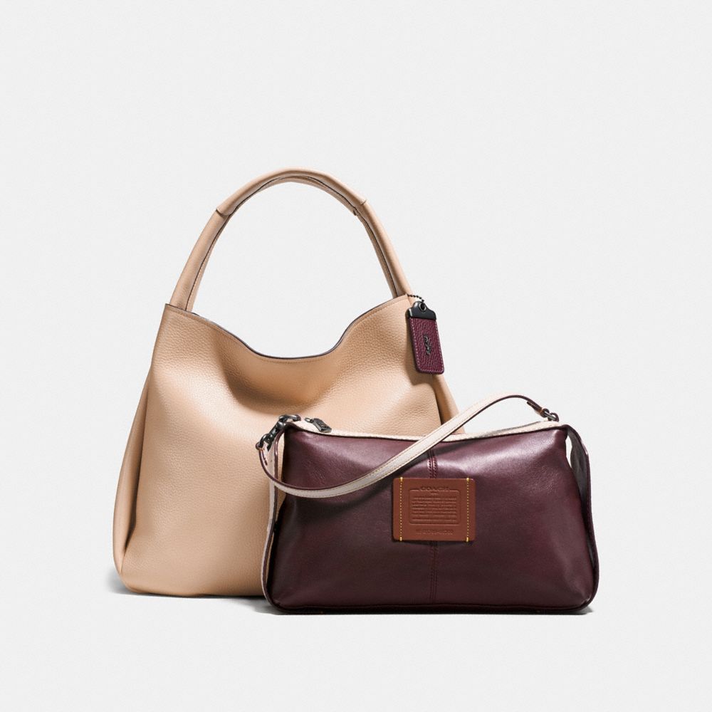 COACH®,BANDIT HOBO 39,Pebbled Leather,X-Large,Black Copper/Beechwood,Angle View