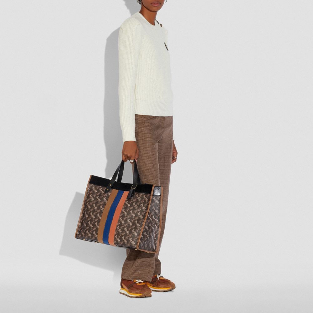 field tote with horse and carriage print and varsity stripe Cinosural International School