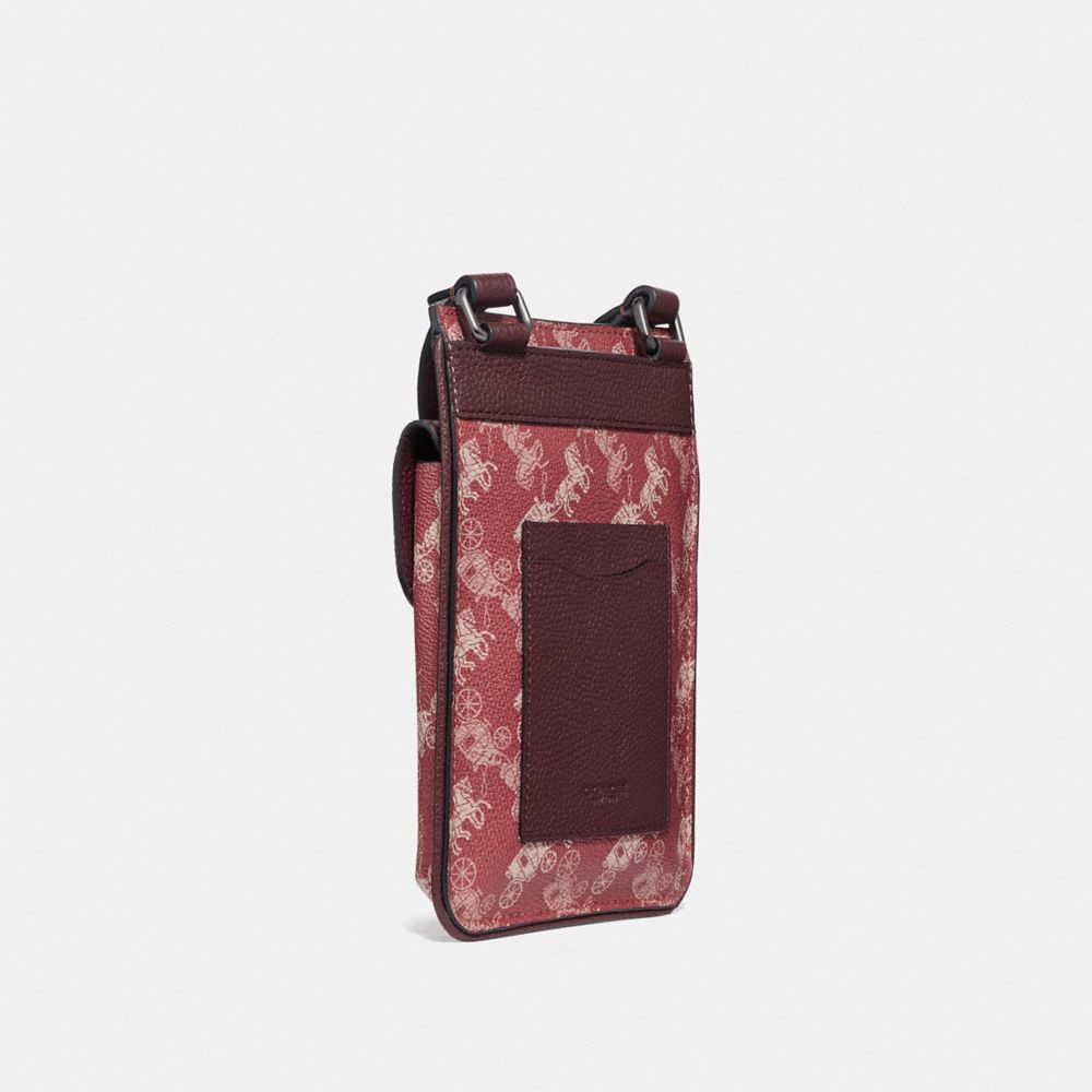 Hybrid Pouch With Horse And Carriage Print