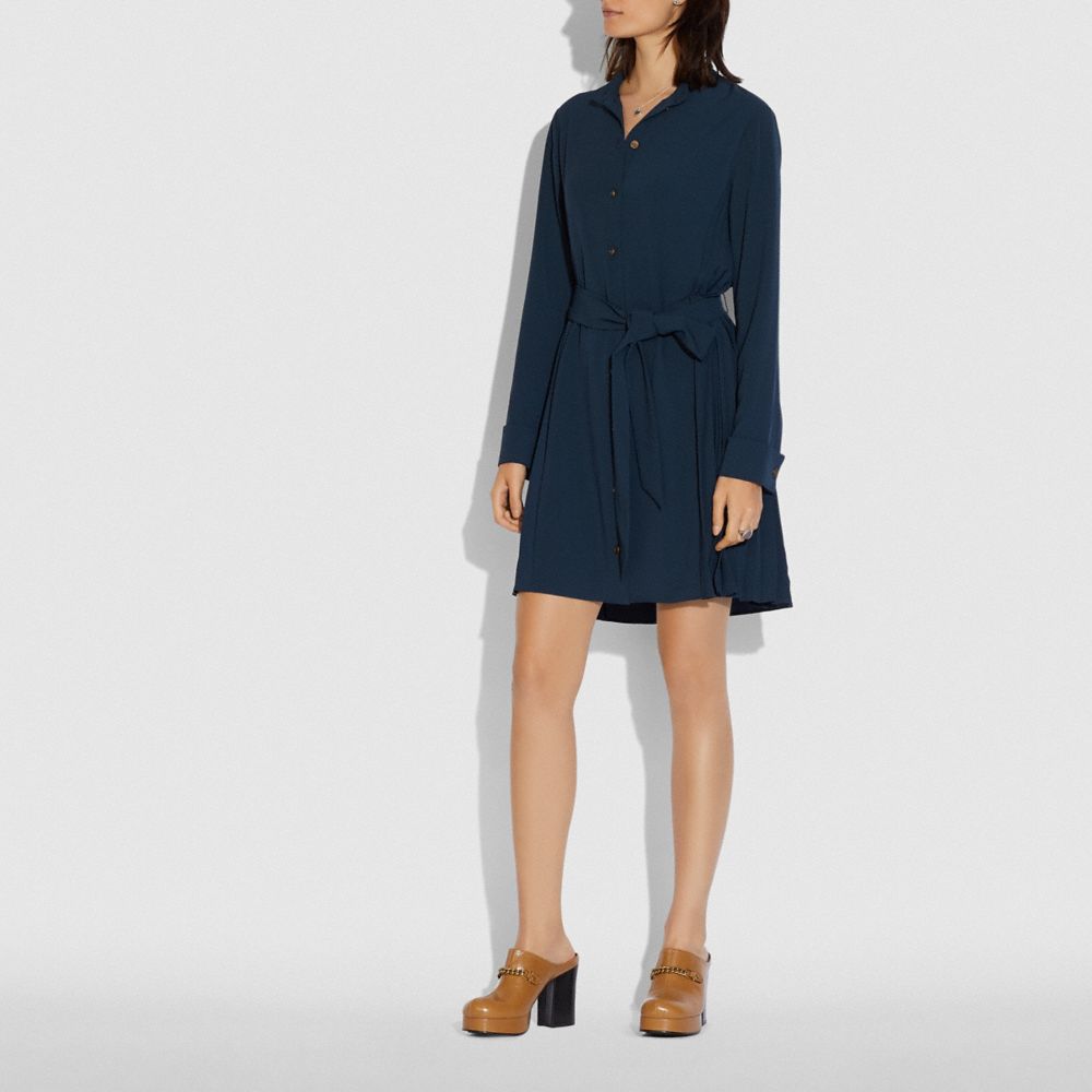 Azul Marino,Vista de escala