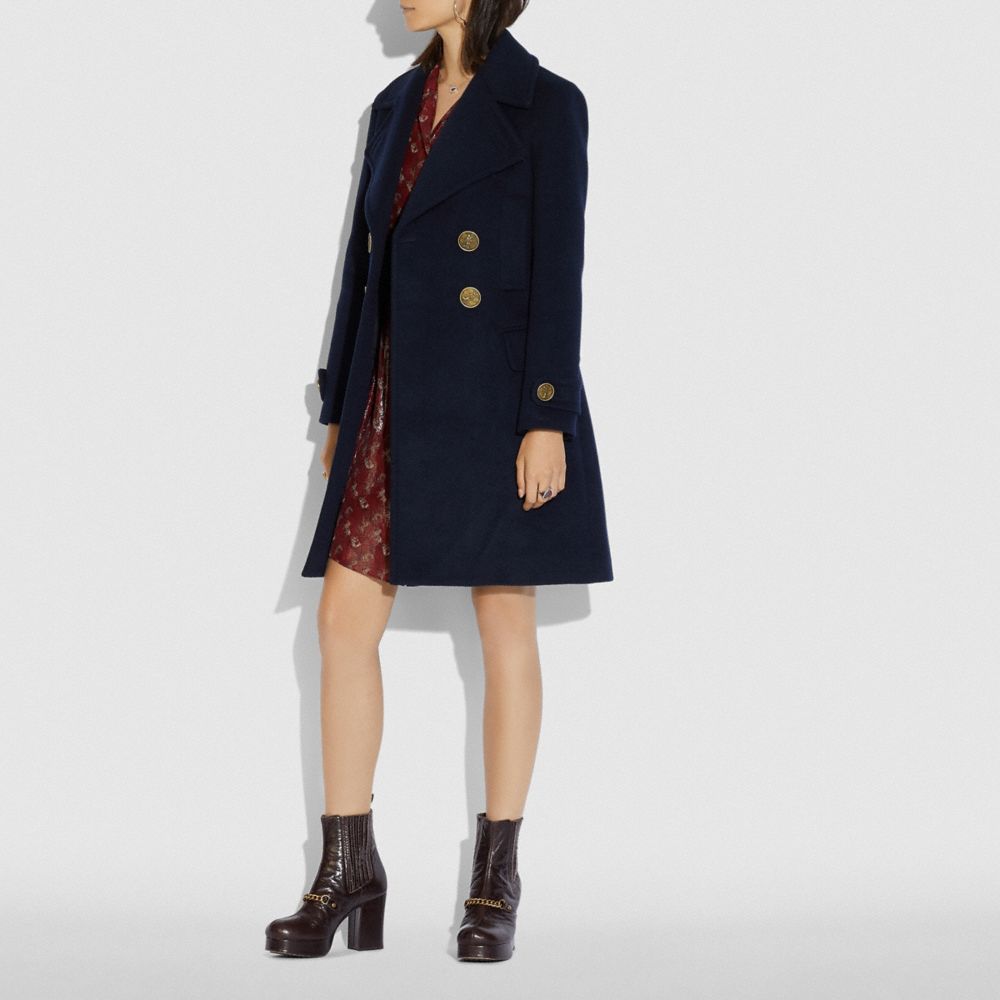 Azul Marino,Vista de escala