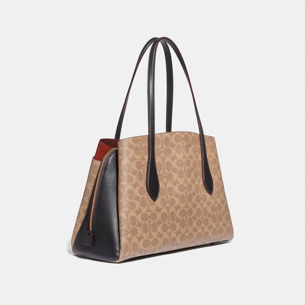 Coach lora 2024 tote