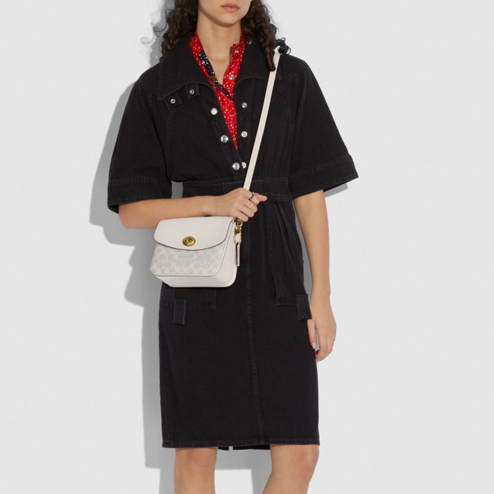 Cassie Crossbody Bag 19 In Signature Canvas