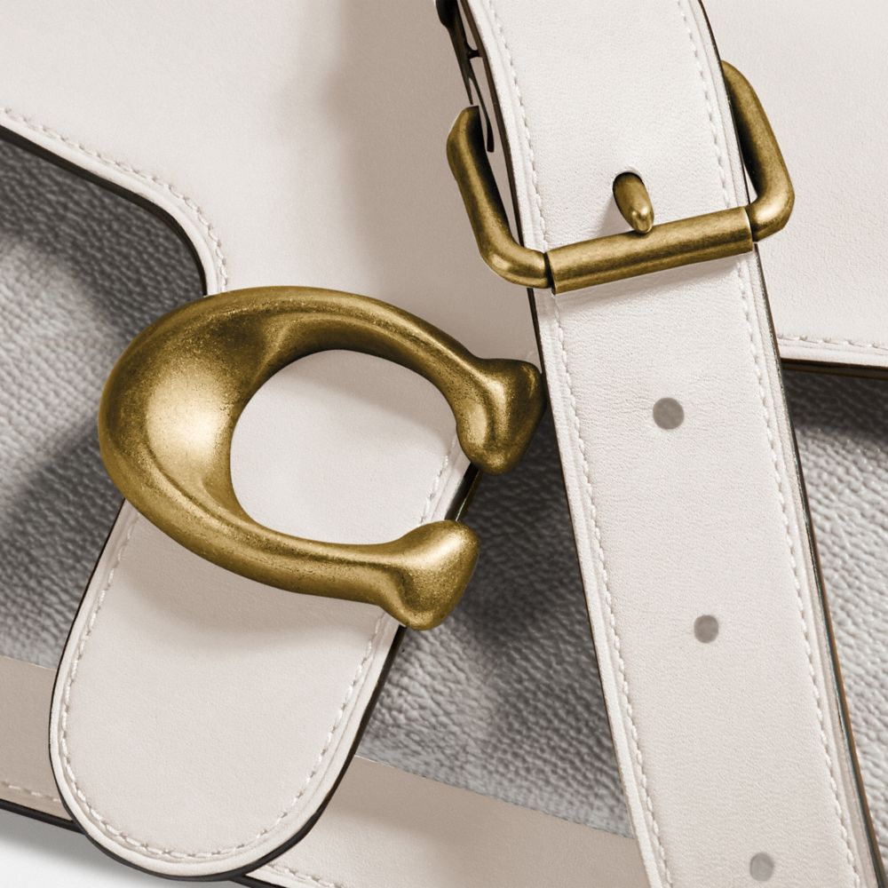 Tabby Shoulder Bag 26 With Signature Canvas