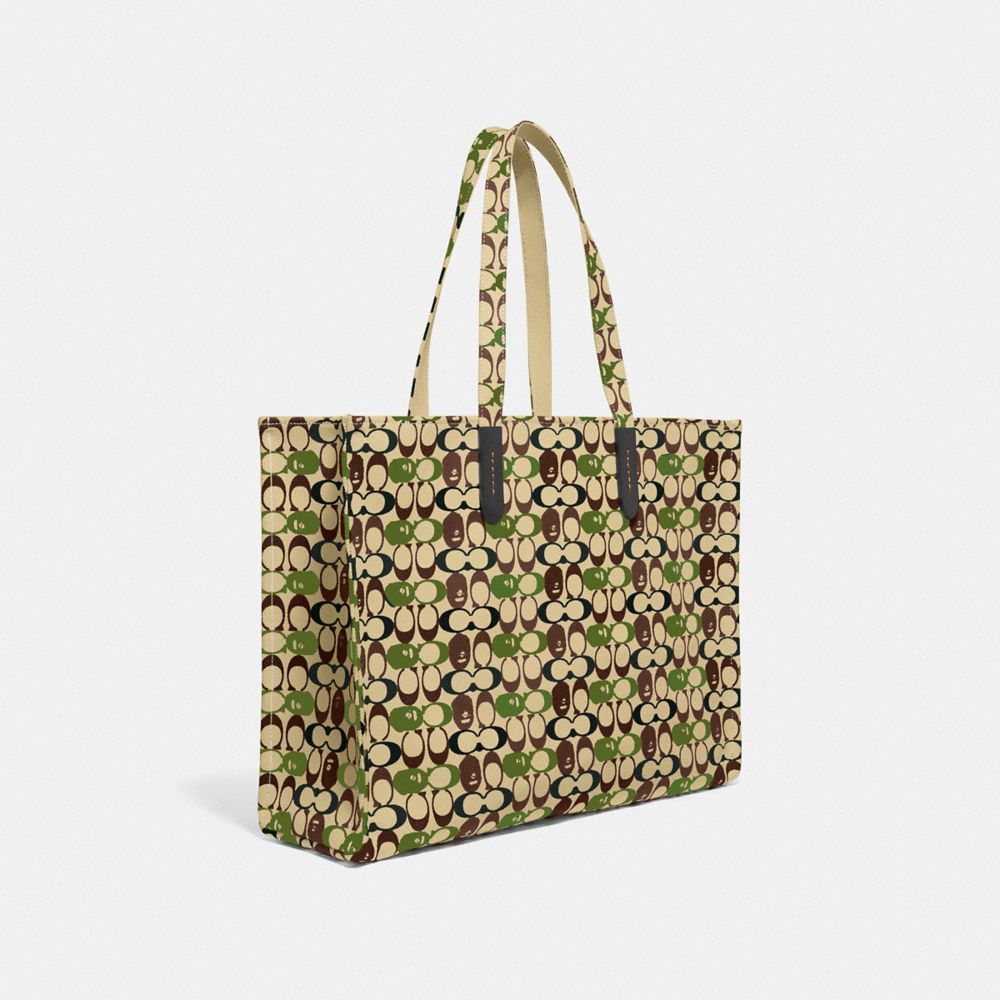 Bape X Coach Tote 47 En Toile Signature Avec Tête De Singe